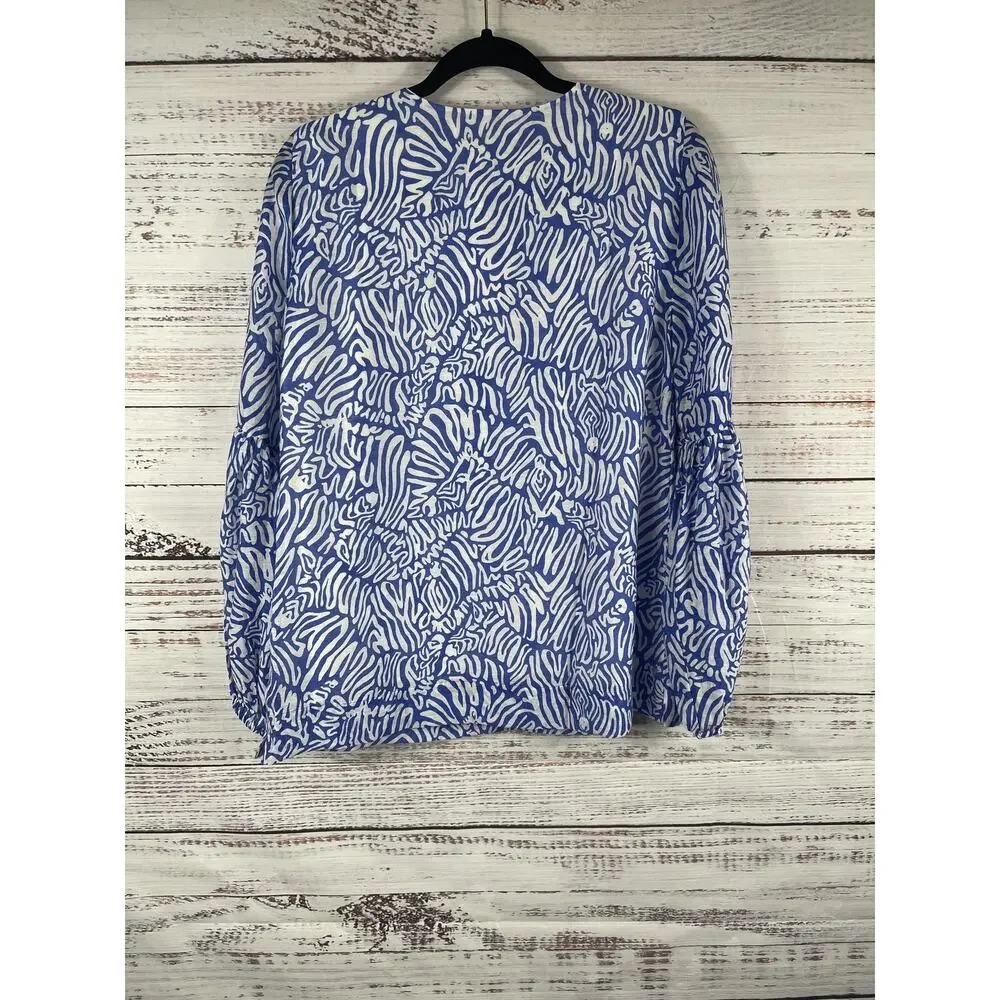 Lilly Pulitzer Laurilee Blouse Womens 6 Blue Animal Print Long Sleeve Zip Top - Picture 8 of 10